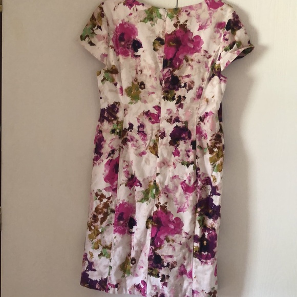 Woman’s Liz Claiborne sheath floral spring midi dress - Picture 10 of 13